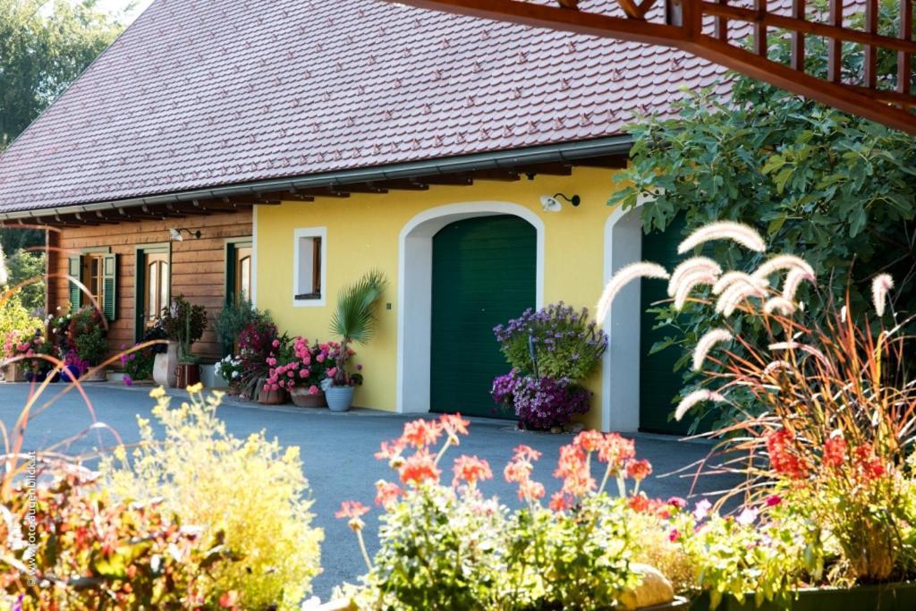 Weingut- Gaestezimmer Marko Leutschach Extérieur photo